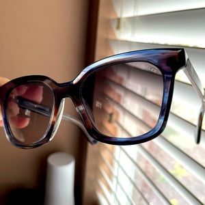 Moncler Sunglasses 🕶